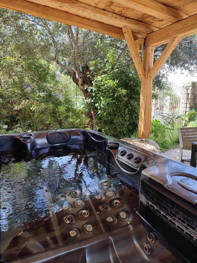 Entre Mer & Maquis, L'Ame De La Corse En Gites De Charme Avec Jacuzzi, Proche Ajaccio Peri Экстерьер фото